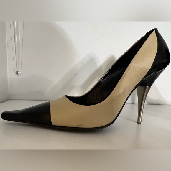 Authentic Classic CC Pumps - Picture 7 of 14